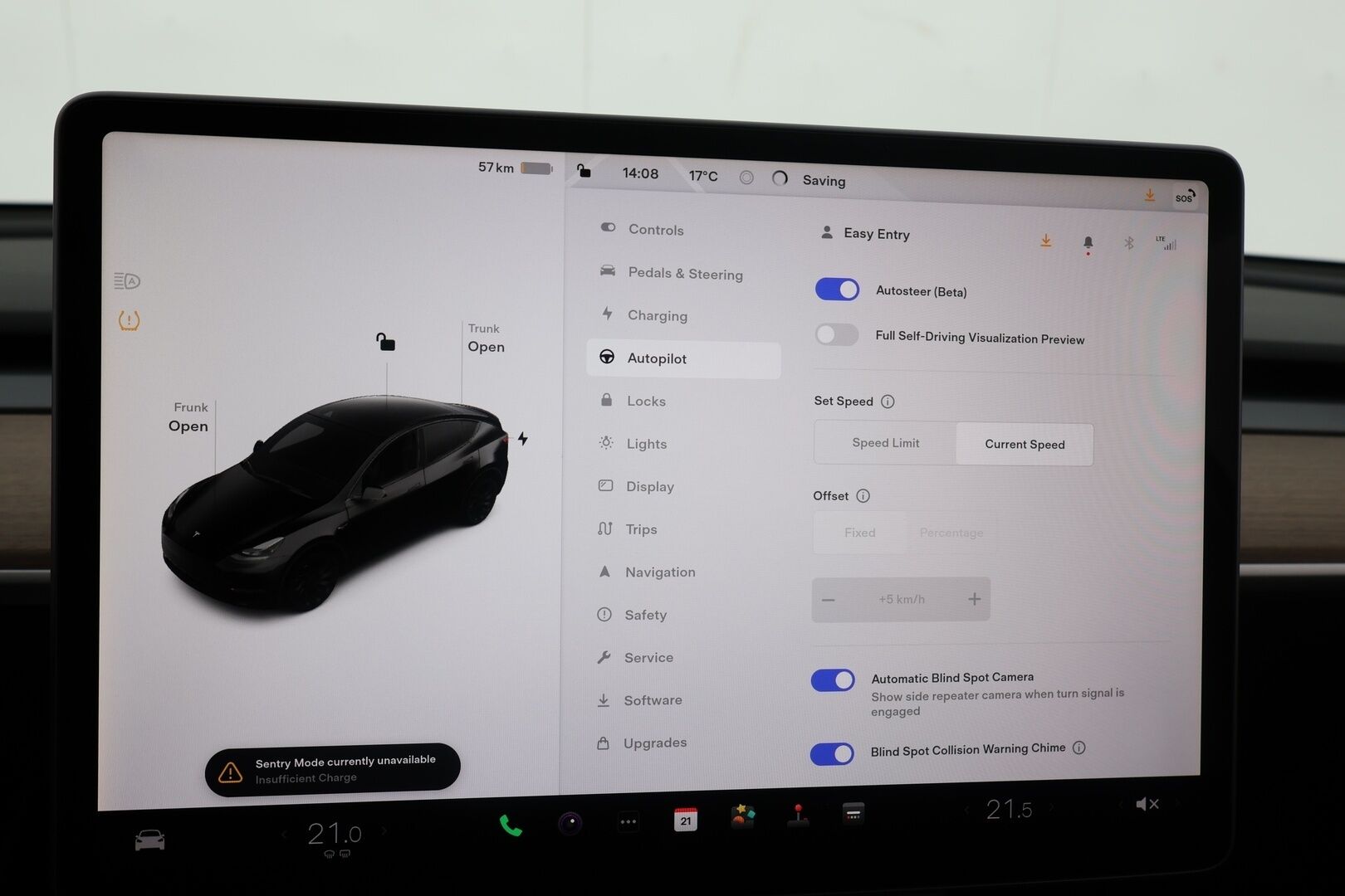 TESLA MODEL Y 2023 Performance / ALV / Vetokoukku / Autopilot / Premium Audio / Lämpöpumppu / Musta Nahkasisusta / Lasikatto / - 3,99 % KORKOTARJOUS TÄHÄN AUTOON - 