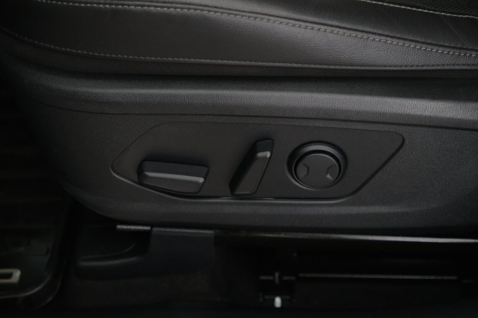 KIA SORENTO 2022 1.6T-GDI Plug-in AWD Advance Plus - Nahat | Kamera | 7p | Navi | Koukku | Adaptiivinen Vakkari