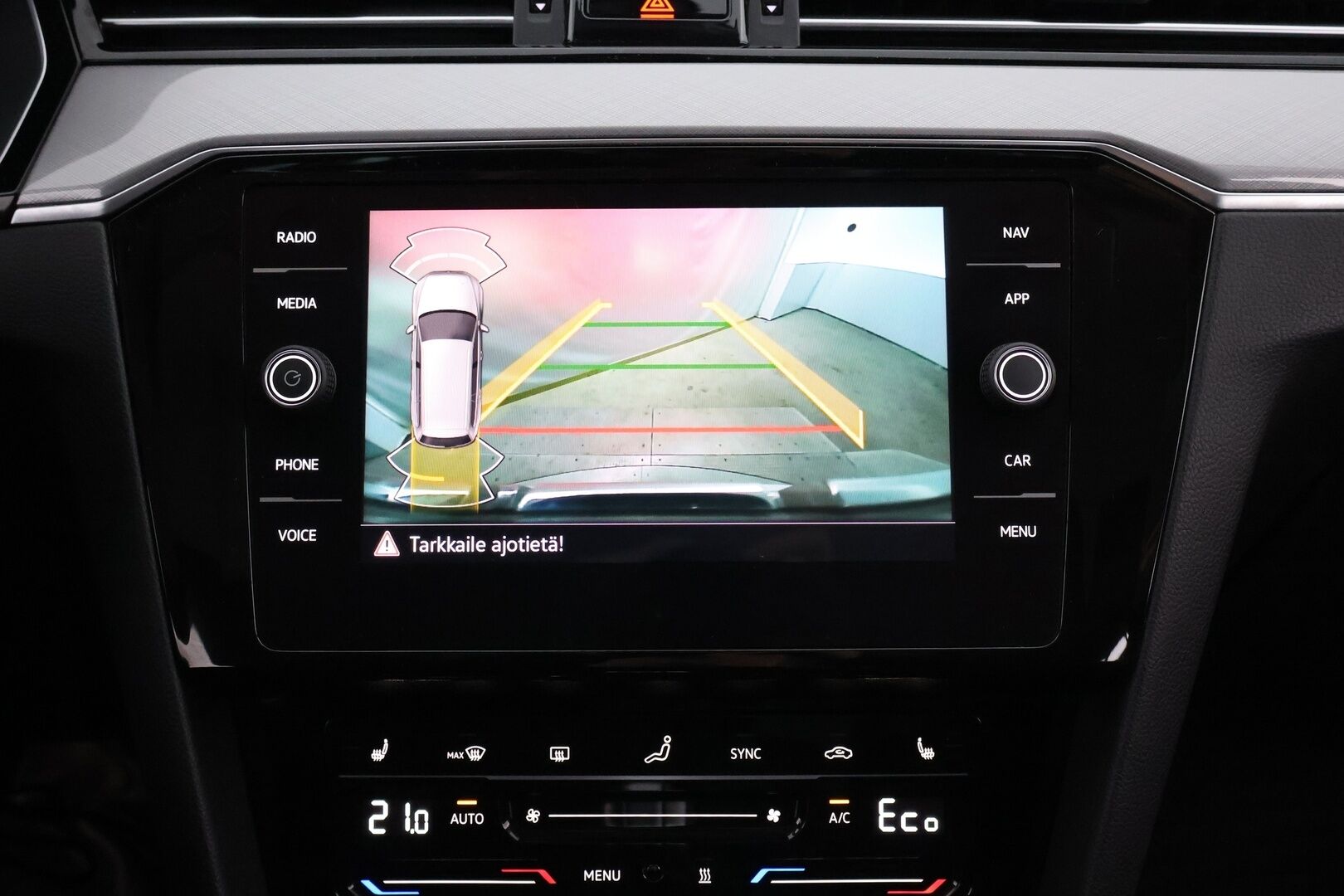 Volkswagen Passat 2021 Variant GTE Plug-In Hybrid 160 kW DSG-automaatti - Matrix-LED | Webasto | ACC | ErgoComfort | Taittuva koukku | P. Kamera | Alcantara | Juuri saapunut! 