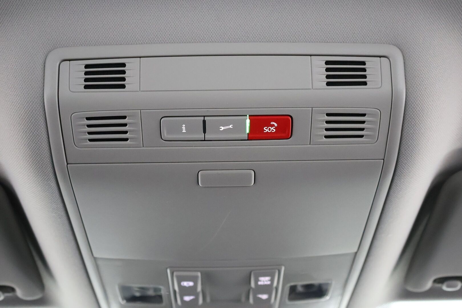 Volkswagen Passat 2021 Variant GTE Plug-In Hybrid 160 kW DSG-automaatti - Matrix-LED | Webasto | ACC | ErgoComfort | Taittuva koukku | P. Kamera | Alcantara | Juuri saapunut! - KORKO VAIN 3,99 %
