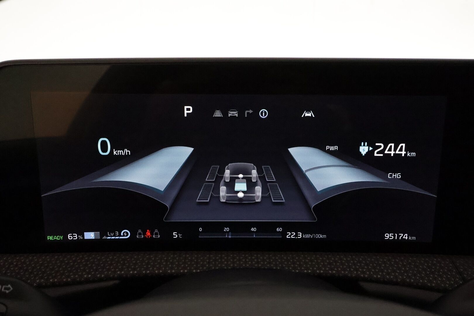 Kia EV6 2022 AWD 77 kWh 325 hv *ACC / 360° / Ilmastoidut nahat / Muistipenkki / Koukku / ILP / LED / Navi / KeylessGo* - Kahdet renkaat aluvanteilla / Merkkihuollettu