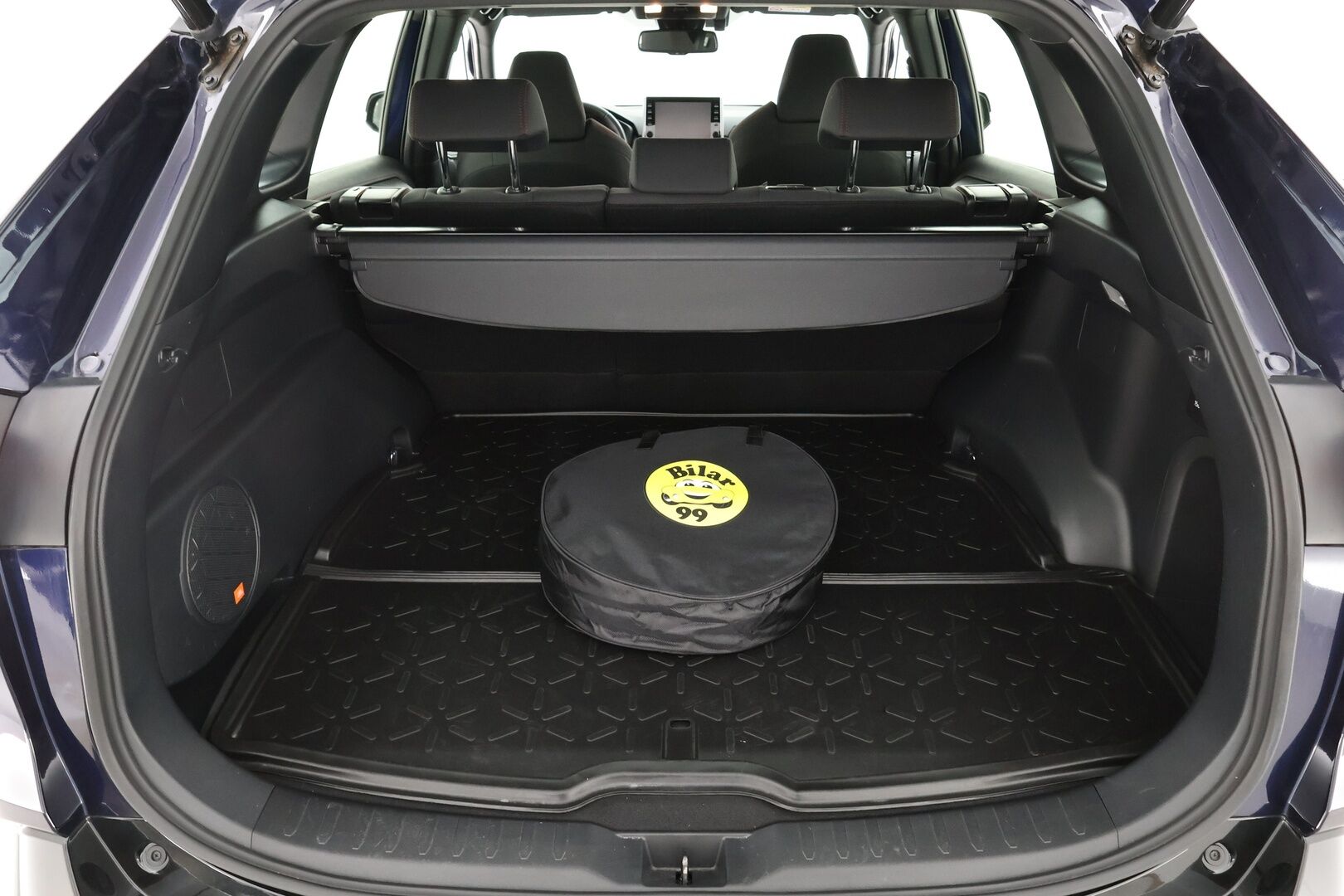 TOYOTA RAV4 PLUG-IN 2021 Hybrid 2,5 AWD-i Active *Adapt.Vakkari / Peruutuskamera / Lane Assist / JBL / KeylessGo / Sähköpenkki / Apple&Android* - *Juuri huollettu! / 2x renkaat&alumiini vanteet*