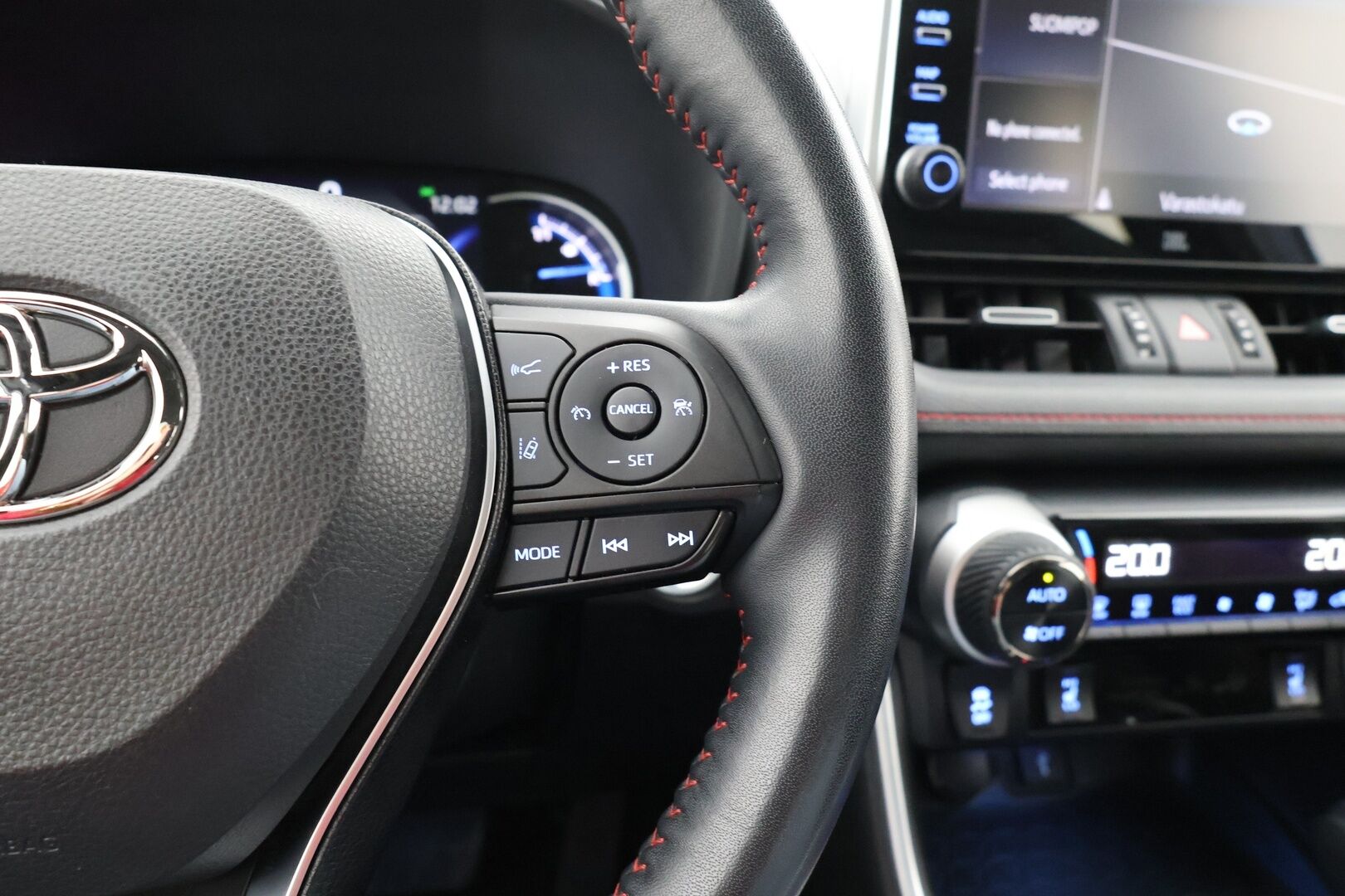 TOYOTA RAV4 PLUG-IN 2021 Hybrid 2,5 AWD-i Active *Adapt.Vakkari / Peruutuskamera / Lane Assist / JBL / KeylessGo / Sähköpenkki / Apple&Android* - *Juuri huollettu! / 2x renkaat&alumiini vanteet*