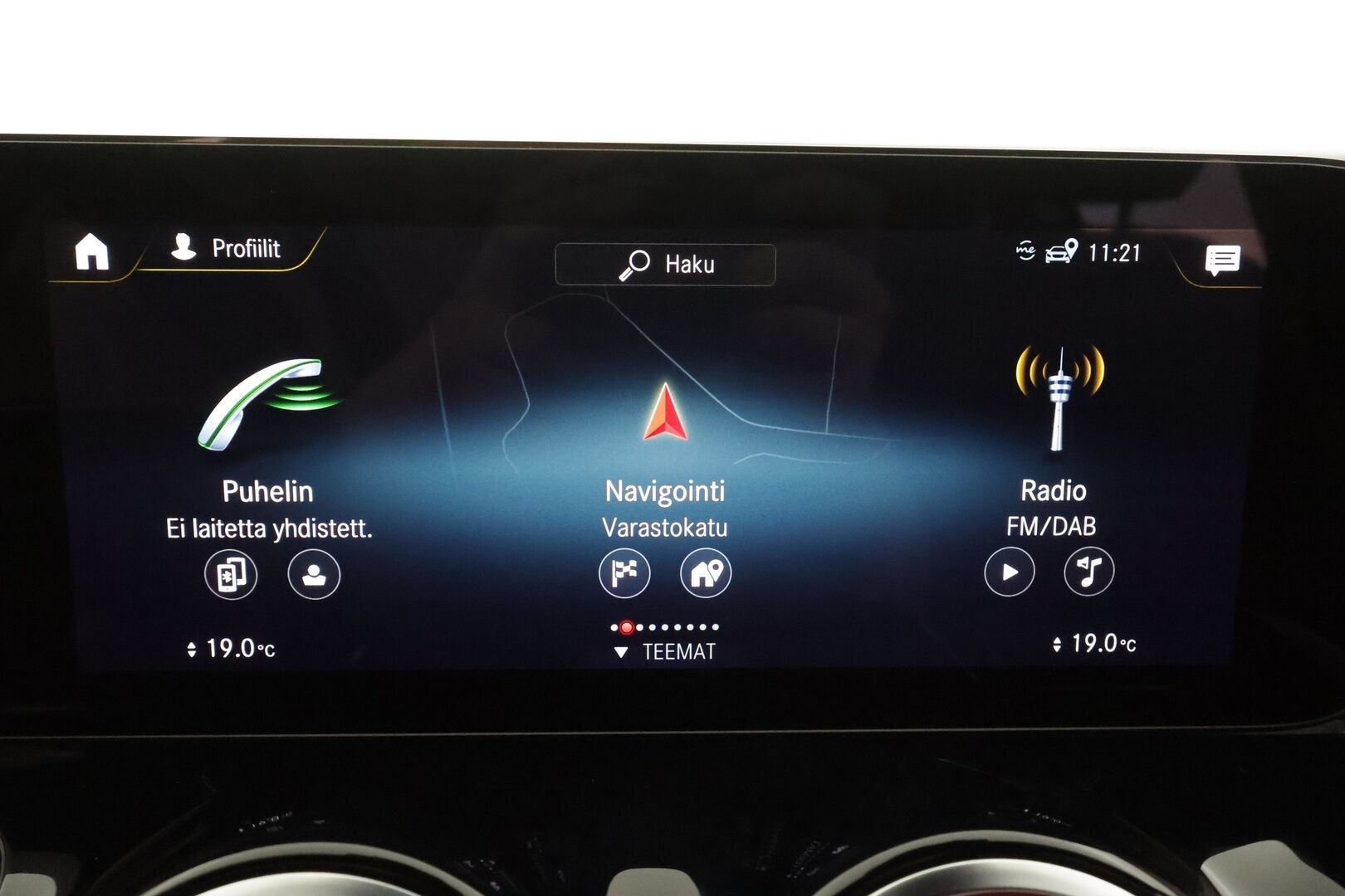 Mercedes-Benz EQB 2023 300 4MATIC Business 7-Paikkainen * DTR+Q / Peruutuskamera / Widescreen / Sporttipenkit / LED High Performance / Comand Navi - Harvinainen 7-Paikkainen / 2x Renkaat aluvantein! - HULLUT AVAJAISHULINAT KORKOTARJOUS 3,29 %