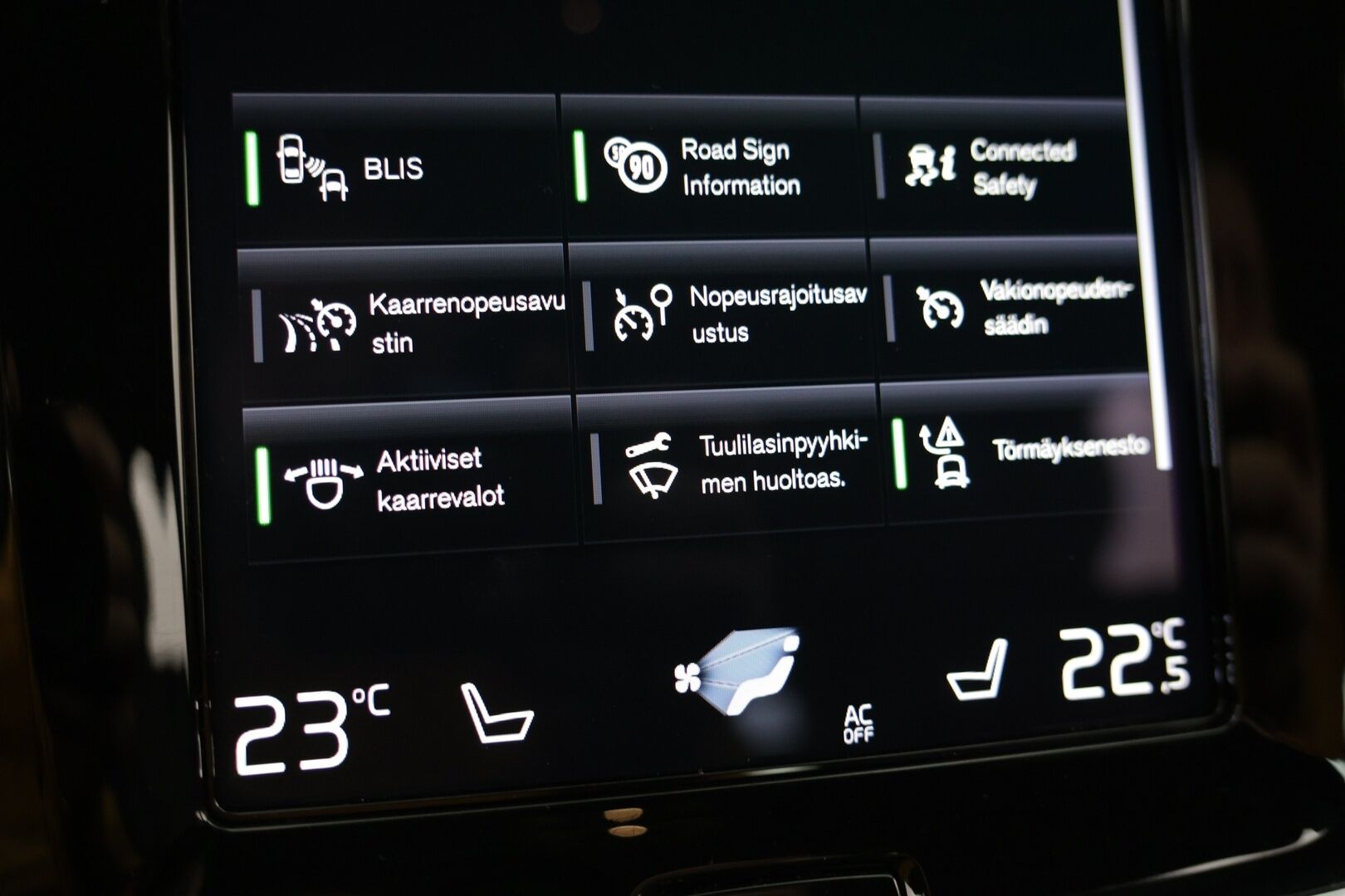 Volvo V90 2021 V90 T6 AWD Momentum Pro aut ** Webasto / VOC / H/K / Keyless / 360 / Nahat / Sähk. kontti - Merkkiliikkeen huoltokirja / Jakopää vaihdettu juuri