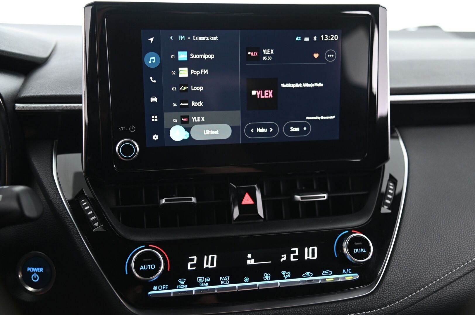 Toyota Corolla 2022 Hybrid Style *ACC / P-kamera / Kaistavahti / Ratinlämmitin* - *Juuri saapunut / Säännöllinen huoltohistoria*