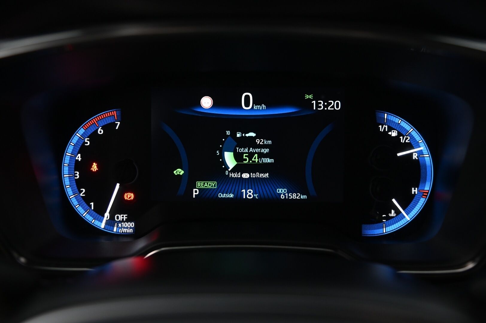 Toyota Corolla 2022 Hybrid Style *ACC / P-kamera / Kaistavahti / Ratinlämmitin* - *Juuri saapunut / Säännöllinen huoltohistoria*