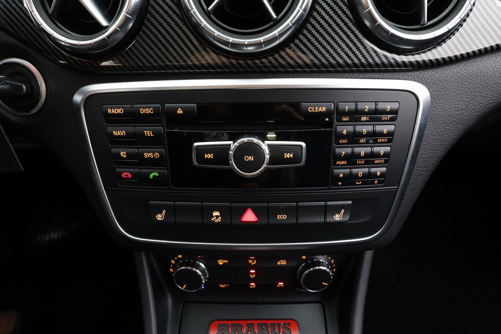 Mercedes-Benz CLA 45 AMG 2014 4Matic A - | Vakkari | Xenon | H&K | Puolinahat | Bluetooth | Urheilualusta | 