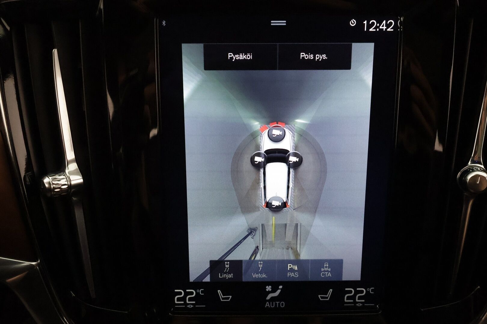 Volvo V90 2017 D5 Inscription Polestar engineered **Panorama / HUD / 360° Kamera / Adapt.Vakkari / Ilmastoidut Sporttinahat Muistilla** - 3,99 % KORKOTARJOUS TÄHÄN AUTOON - Bowers&Wilkins / Webasto / Koukku / Full-LED / Navi / Kaistavahti / 2x Renkaat