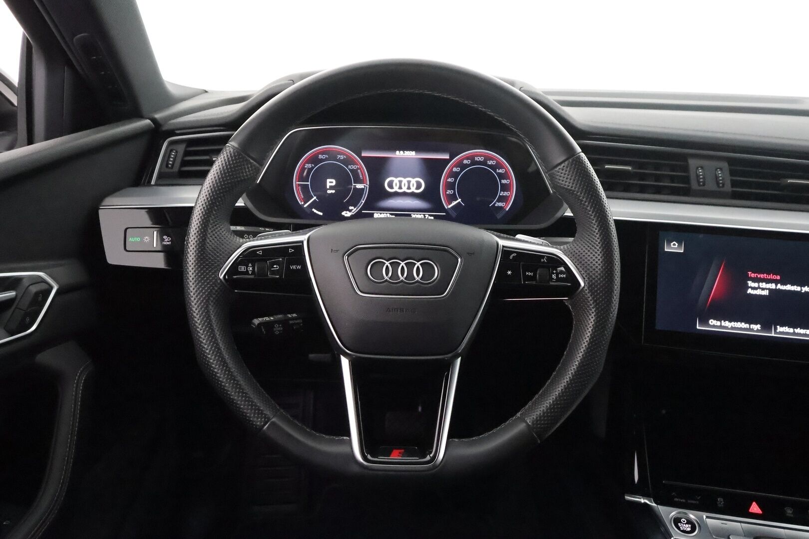 Audi e-tron 2022 Edition S line 55 quattro - | ACC | Lisälämmitin | Koukku | Matrix-LED | HUD | Muistipenkki | P.Kamera | Sporttinahat | Ilma-alusta | B&O | Apple&Android | Merkkihuollettu | Kahdet Renkaat |