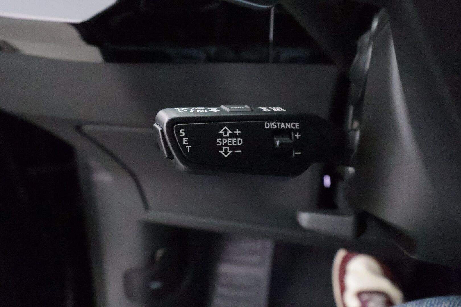Audi e-tron 2022 Edition S line 55 quattro - | ACC | Lisälämmitin | Koukku | Matrix-LED | HUD | Muistipenkki | P.Kamera | Sporttinahat | Ilma-alusta | B&O | Apple&Android | Merkkihuollettu | Kahdet Renkaat |