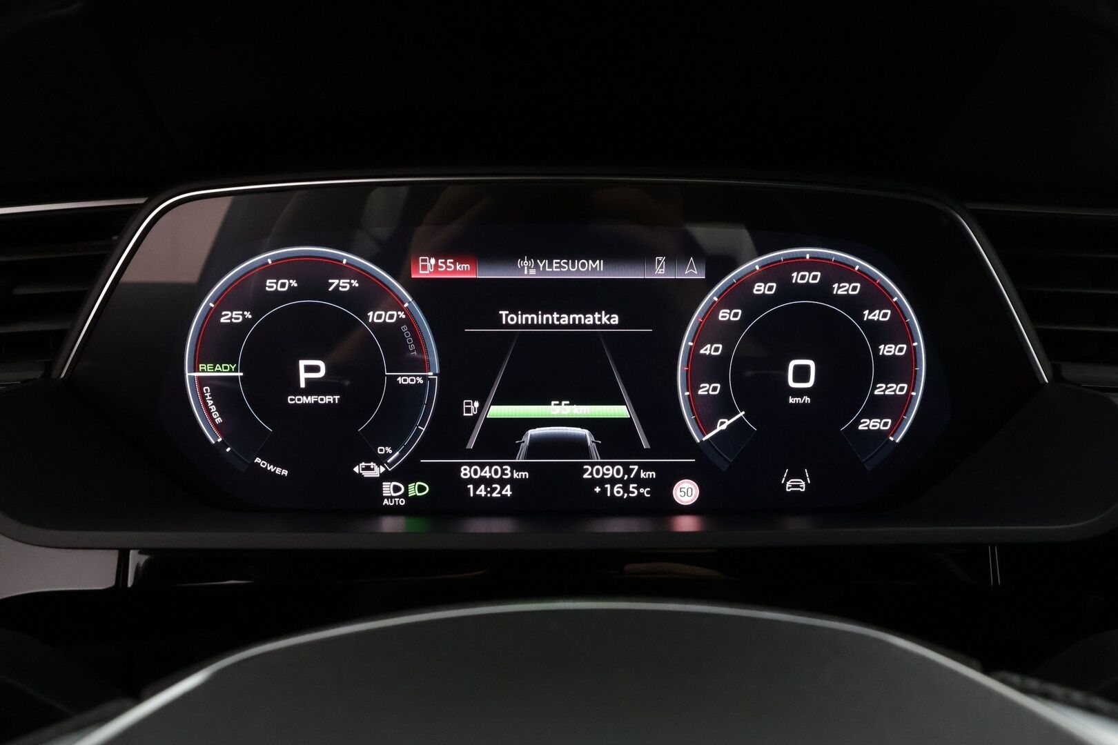 Audi e-tron 2022 Edition S line 55 quattro - | ACC | Lisälämmitin | Koukku | Matrix-LED | HUD | Muistipenkki | P.Kamera | Sporttinahat | Ilma-alusta | B&O | Apple&Android | Merkkihuollettu | Kahdet Renkaat |