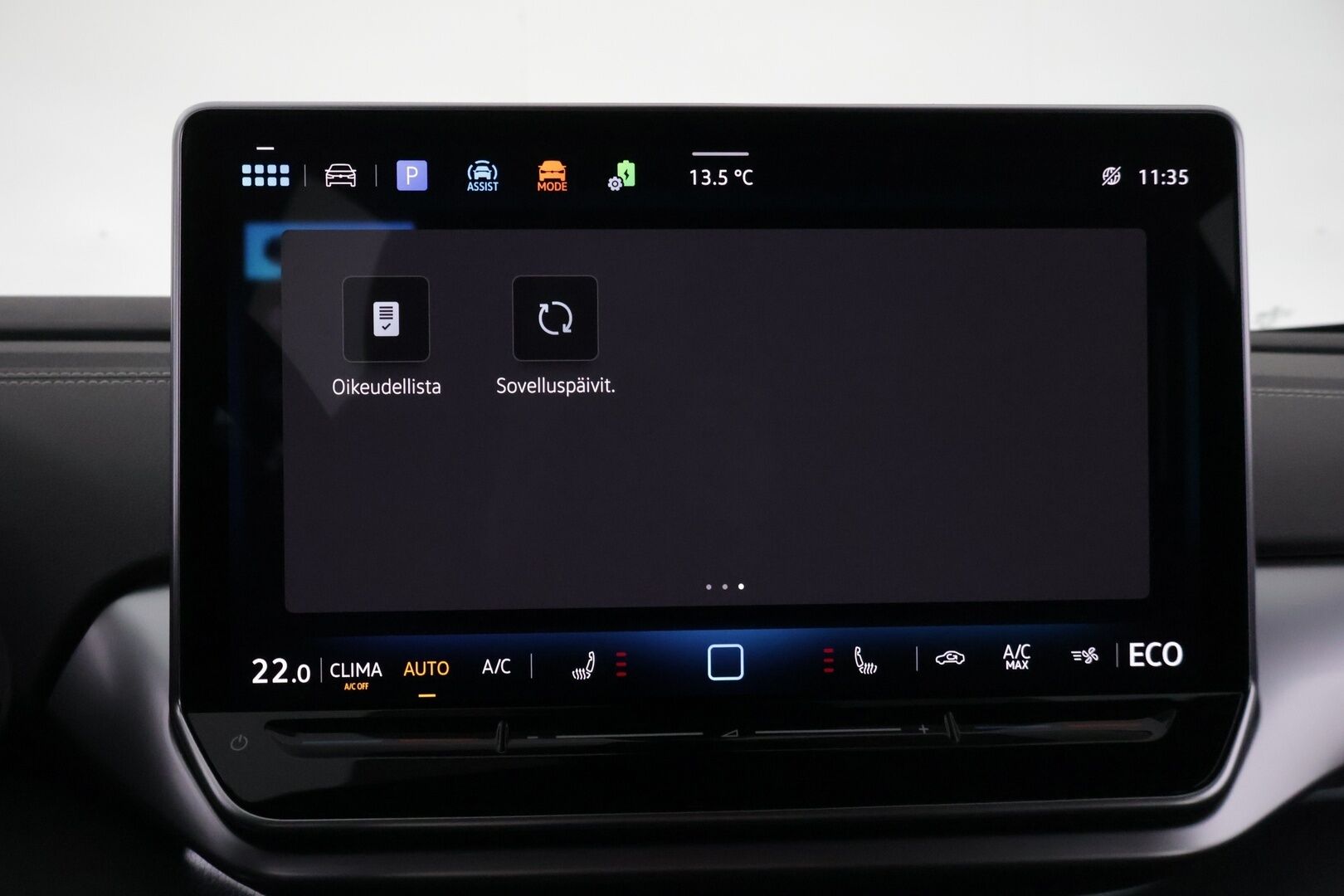 Volkswagen ID.4 2025 ID.4 PURE 125KW * ACC / ILP / Akuston esilämmitys / Peruutuskamera / Navi / Nahka/Alcantara-verhoilu * - Uudemmalla keskinäytöllä / Todella vähän ajettu / Kahdet renkaat / Akku kuntotarkastettu