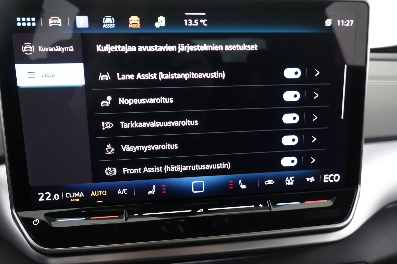 Volkswagen ID.4 2025 ID.4 PURE 125KW * ACC / ILP / Akuston esilämmitys / Peruutuskamera / Navi / Nahka/Alcantara-verhoilu * - Uudemmalla keskinäytöllä / Todella vähän ajettu / Kahdet renkaat / Akku kuntotarkastettu