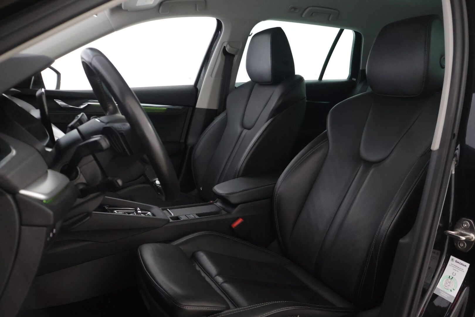 Skoda Octavia 2021 Combi 1,4 TSI PHEV Style iV DSG Autom. - | Adaptiivinen vakkari | Digimittaristo | Peruutuskamera | KeyLess Go | HUD | Nahkaverhoilu| - KORKO VAIN 3,99 %