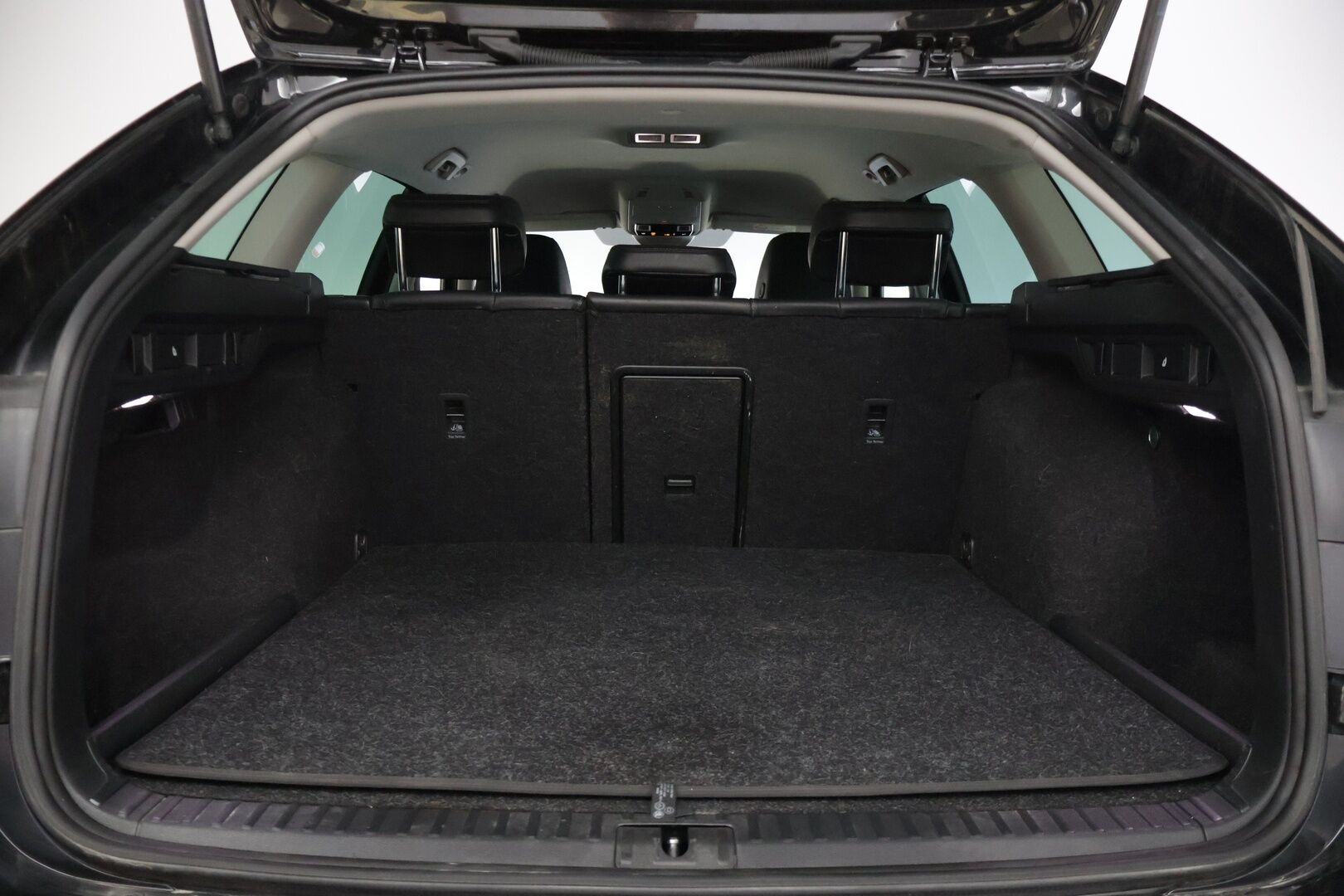 Skoda Octavia 2021 Combi 1,4 TSI PHEV Style iV DSG Autom. - | Adaptiivinen vakkari | Digimittaristo | Peruutuskamera | KeyLess Go | HUD | Nahkaverhoilu| - KORKO VAIN 3,99 %