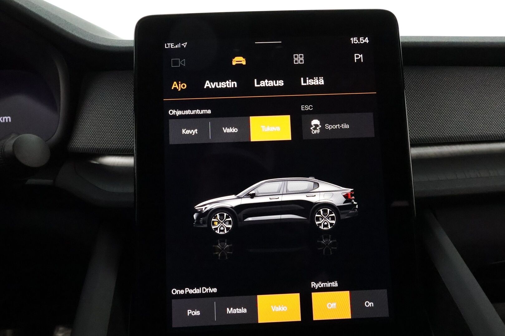 POLESTAR 2 2022 Long Range Dual Motor *Pilot&Plus / ILP / H&K / 360° / Pixel-LED / ACC / Lasikatto / Sportpenkki Muistilla / Navi* - Pilot&Plus -paketti / Kahdet renkaat vanteilla / Muistipenkki