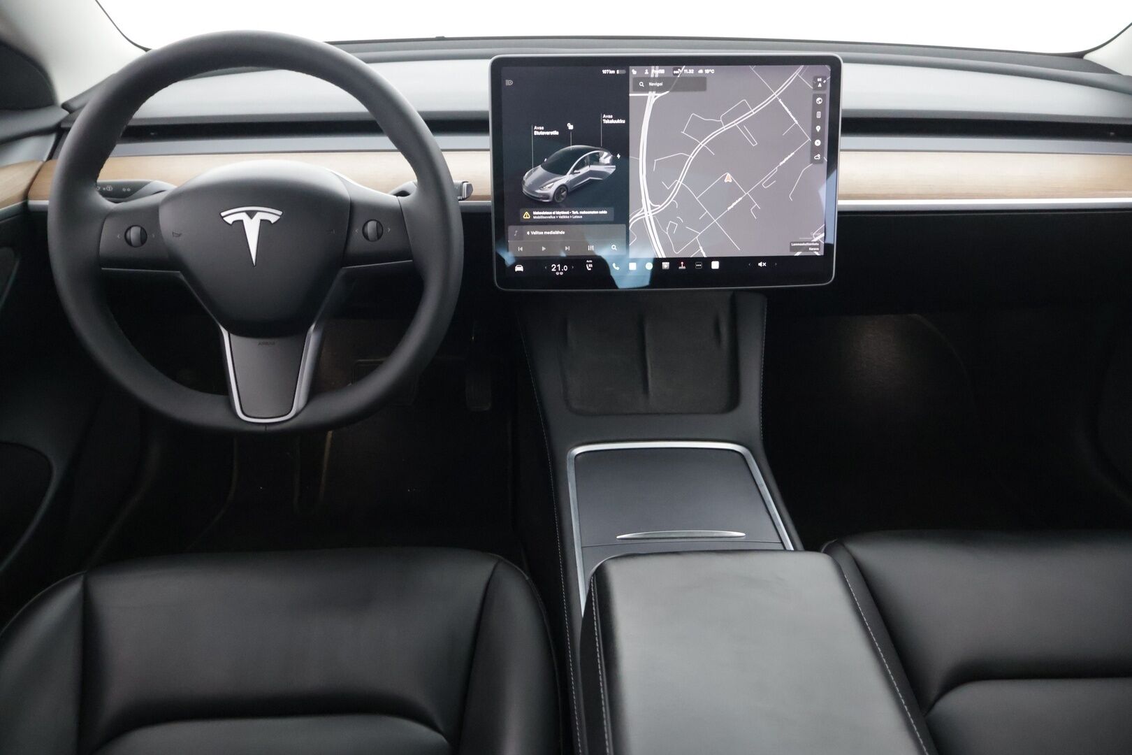 Tesla Model 3 2021 * ILP / ACC / Vetokoukku / Peruutuskamera / Sähkökontti / Blis / Autopilotti * - Vähän ajettu / Kummatkin laturit /  Siisti *