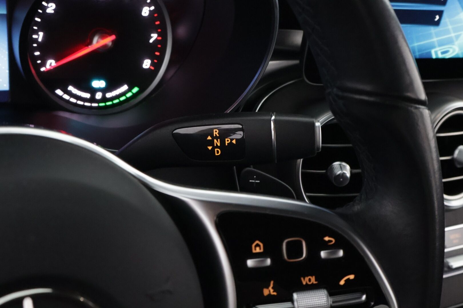 Mercedes-Benz GLC 2020 300 e 4MATIC A Business AMG EQ Power * Distronic Pro / HUD / Nahkasisusta / Vetokoukku / 360-Kamera / Supervarusteet! - HULLUT AVAJAISHULINAT KORKOTARJOUS 3,29 %