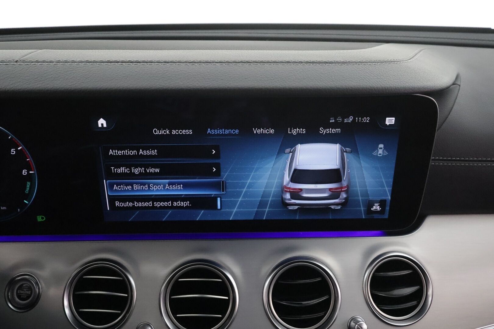 Mercedes-Benz E 2021 300 de 4MATIC T A Business Avantgarde EQ Power AMG * Koukku / Distronic / 360° / Multibeam / Widescreen / HUD /Panorama* - Akku kuntotarkastettu / Burmester / Sportpenkit / Kahdet renkaat aluvanteilla