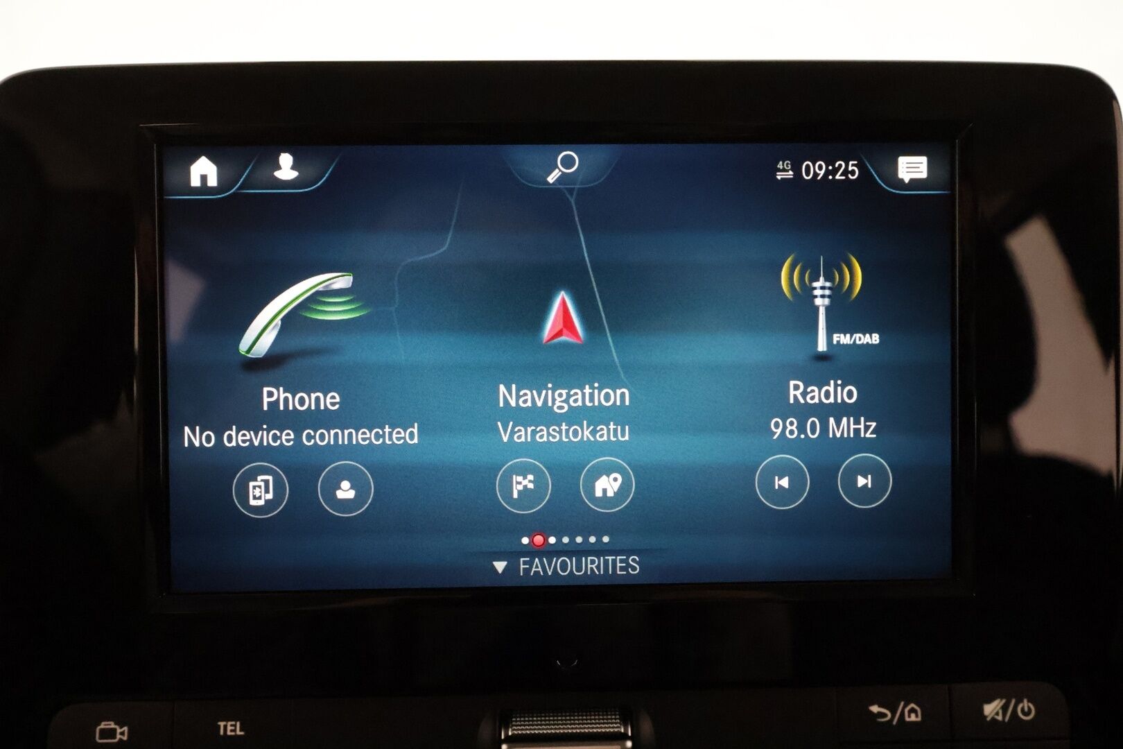 MERCEDES-BENZ Citan 2023 Tourer Pro Standard 45 kWh 5-paikkainen **ALV / Vakkari / Kaistavahti / P.kamera / Apple&Android / LED / Ratinlämmitin** - Huippu hinta / Hyvät varusteet / Harvinainen 5-hlö malli - HULLUT JOULUT KORKOTARJOUS 2,49% 