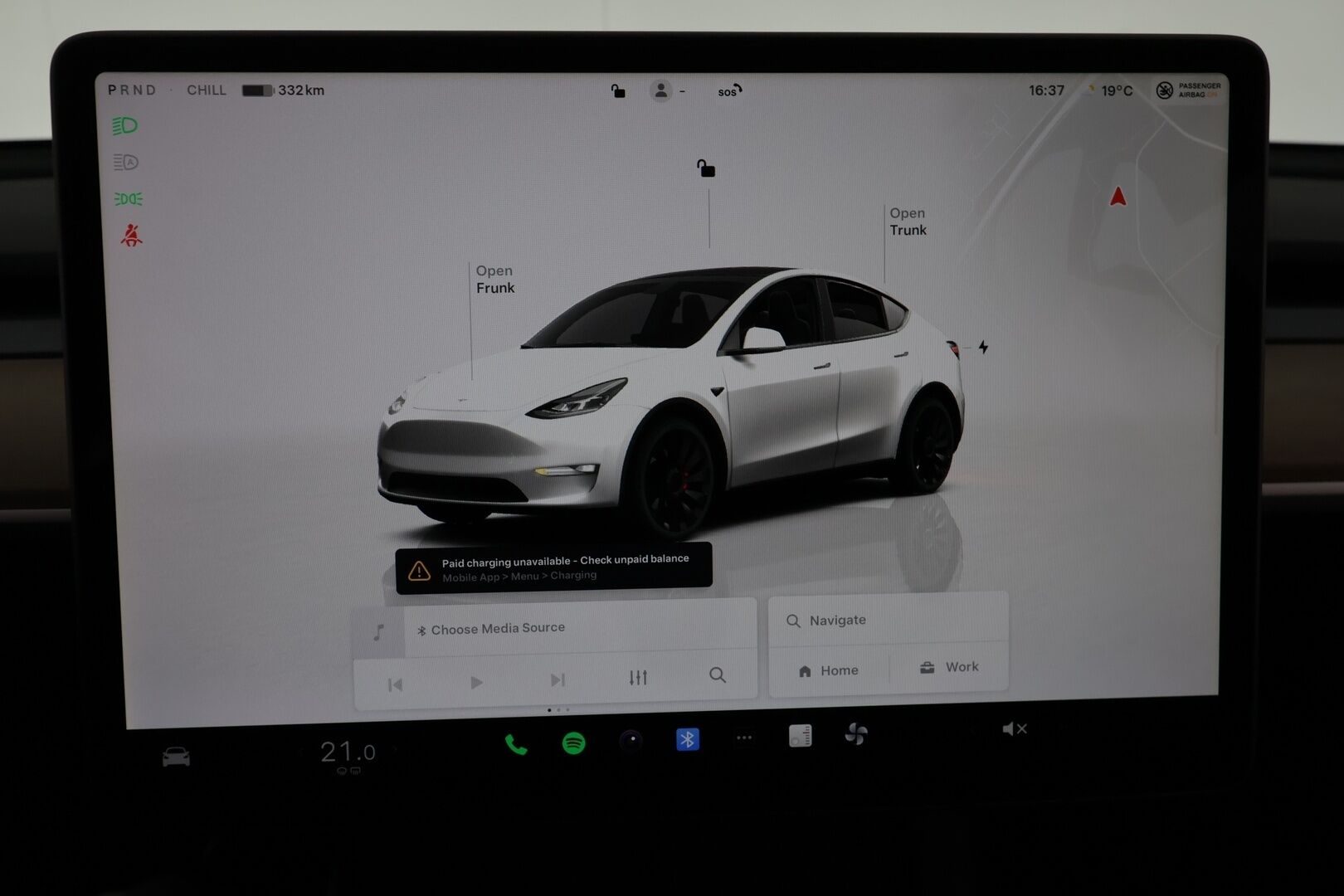 TESLA MODEL Y 2022 Dual Motor Performance ** Lasikatto / Lämpöpumppu / Adapt.Vakkari / Matrix-LED / P.kamera / Muistipenkki / KeylessGO ** - 3,99 % KORKOTARJOUS TÄHÄN AUTOON - Akku Kuntotarkistettu!