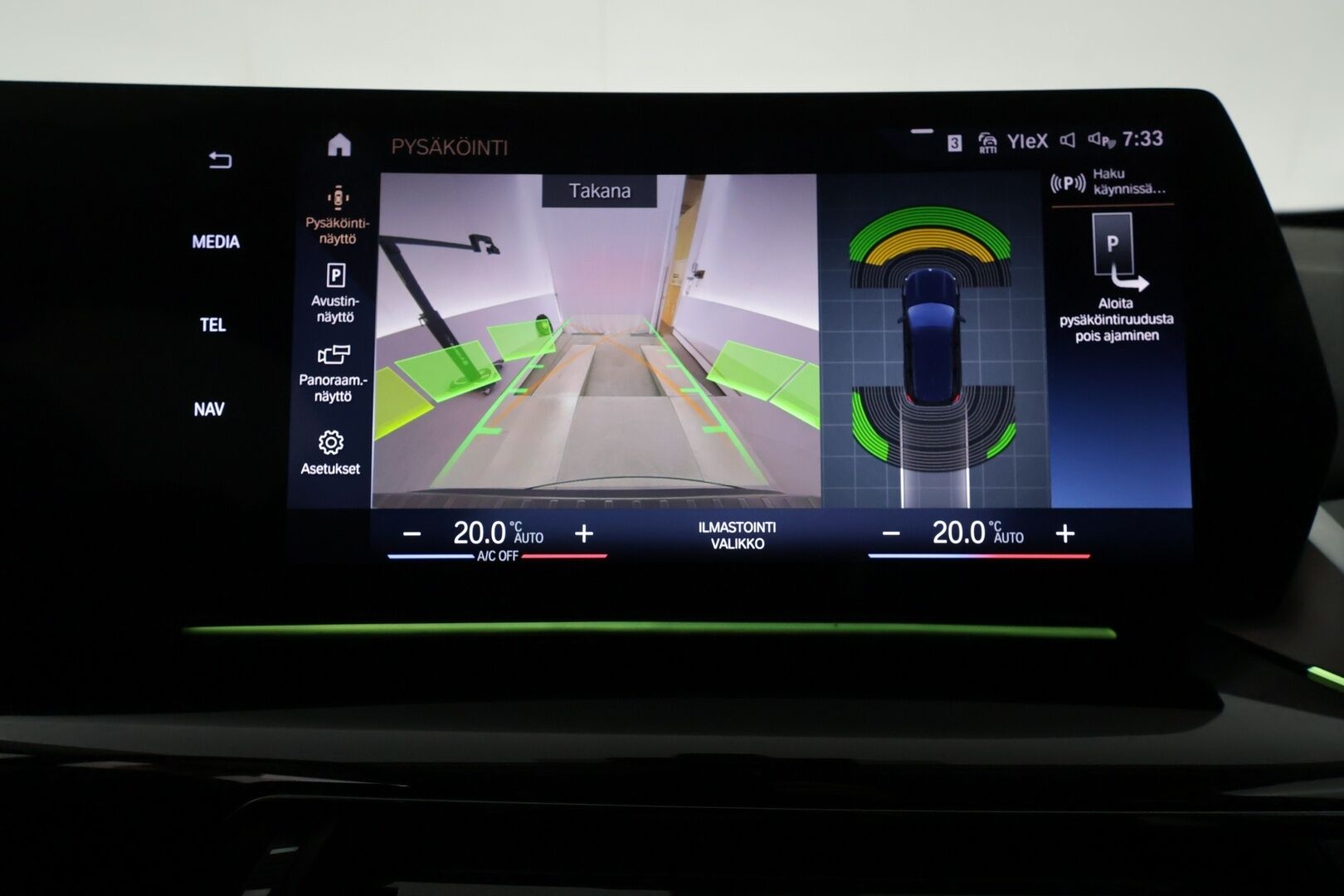 BMW IX1 2023 U11 30 xDrive **Adapt.Vakkari / Widescreen / ComfortAccess / P.kamera / Adapt. LED / Apple&Android** - 3,99 % KORKOTARJOUS TÄHÄN AUTOON - Akku Kuntotarkistettu!