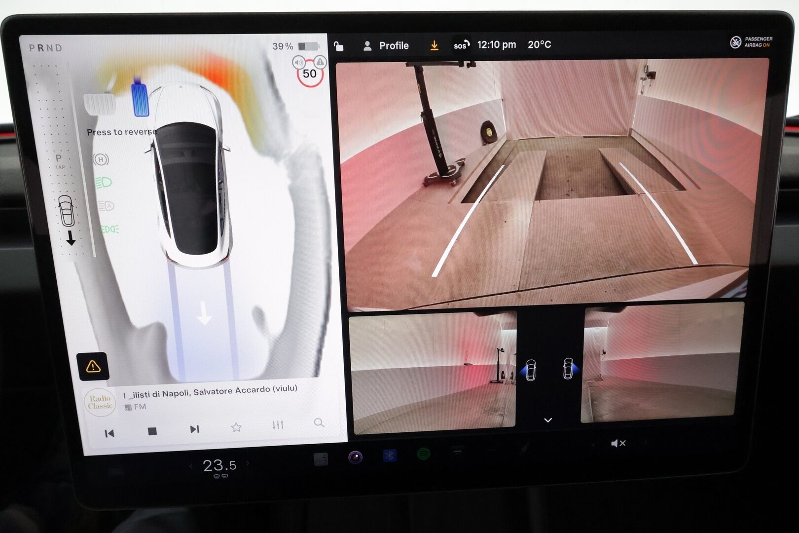 TESLA MODEL 3 2024 Highland Long Range **Ilmastoidut penkit / Lämpöpumppu / Matrix LED / Autopilot / Lasikatto / P.kamera** - 3,99 % KORKOTARJOUS TÄHÄN AUTOON - Ambient valot / Koti- ja kauppakeskus laturit