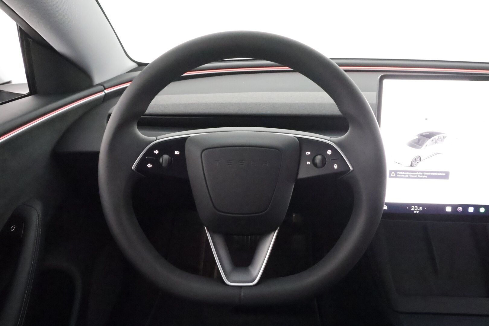 TESLA MODEL 3 2024 Highland Long Range **Ilmastoidut penkit / Lämpöpumppu / Matrix LED / Autopilot / Lasikatto / P.kamera** - 3,99 % KORKOTARJOUS TÄHÄN AUTOON - Ambient valot / Koti- ja kauppakeskus laturit