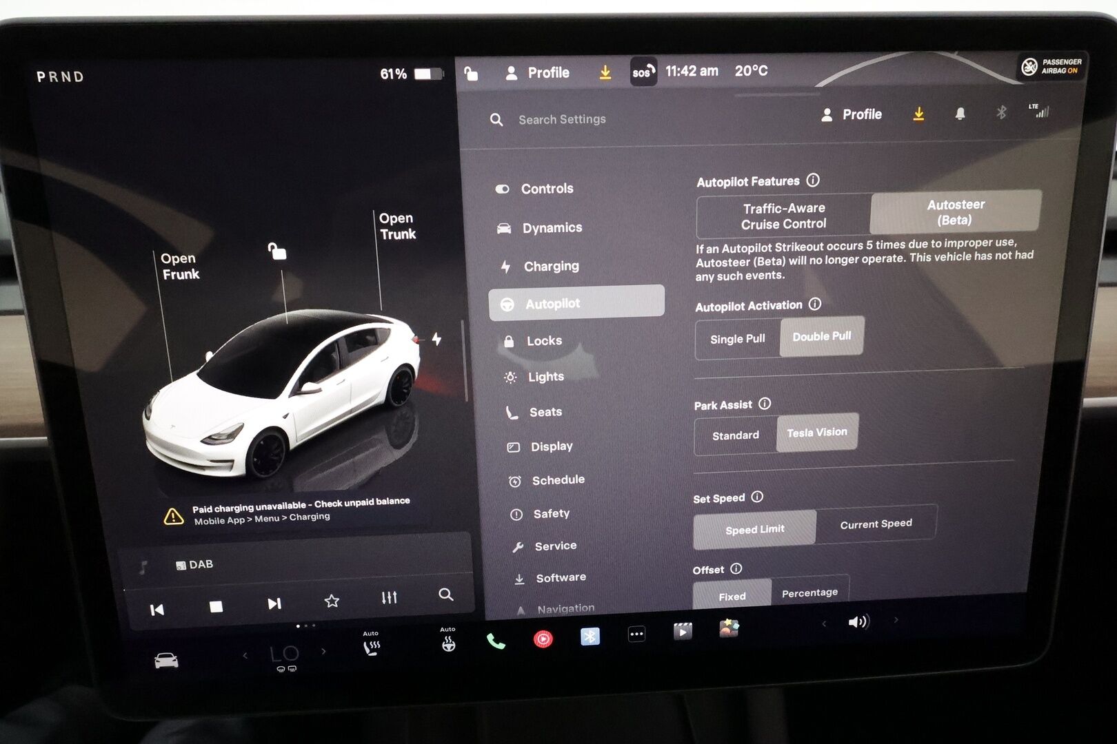 TESLA MODEL 3 2022 Performance **Lämpöpumppu / Matrix LED / AMD Ryzen / Autopilot / Lasikatto / Premium Audio / P.kamera** - 3,99 % KORKOTARJOUS TÄHÄN AUTOON - 