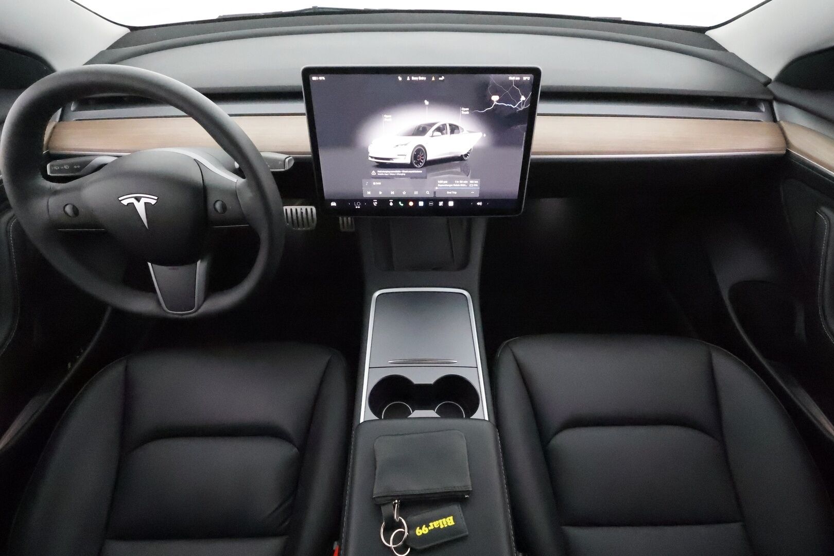 TESLA MODEL 3 2022 Performance **Lämpöpumppu / Matrix LED / AMD Ryzen / Autopilot / Lasikatto / Premium Audio / P.kamera** - 3,99 % KORKOTARJOUS TÄHÄN AUTOON - 