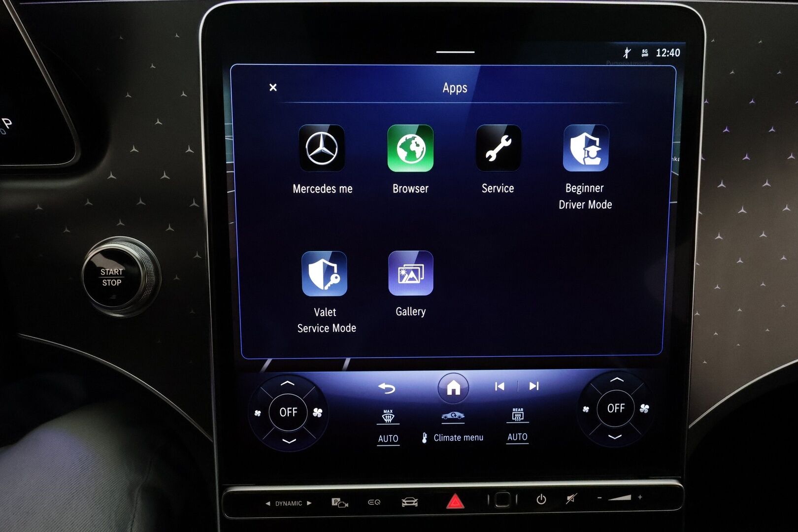 MERCEDES-BENZ EQE 2024 300 AMG **Distronic+ / Burmester / Digital Light / Koukku / Muistipenkit / Keyless / 360 Kamera / Apple&Android** - 2,99 % KORKOTARJOUS TÄHÄN AUTOON - 