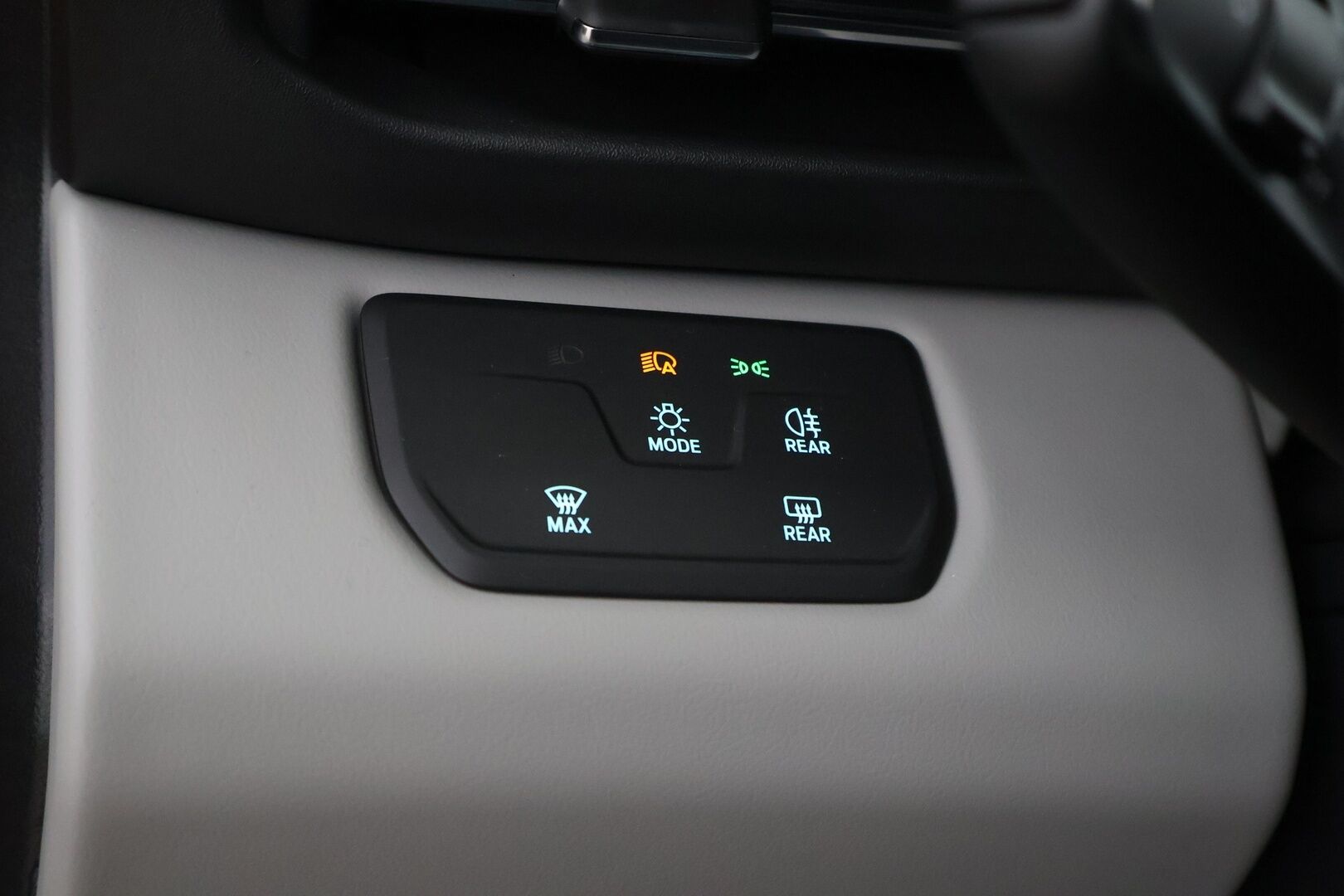 FORD CAPRI 2025 RWD Extended Range 77kWh 286hv * Lämpöpumppu / Adapt.Vakkari / Hieronta / Muistipenkki / Peruutuskamera / KeyLess - Vaihtoehto uudelle / ALV / Juuri tullut Tampereelle!