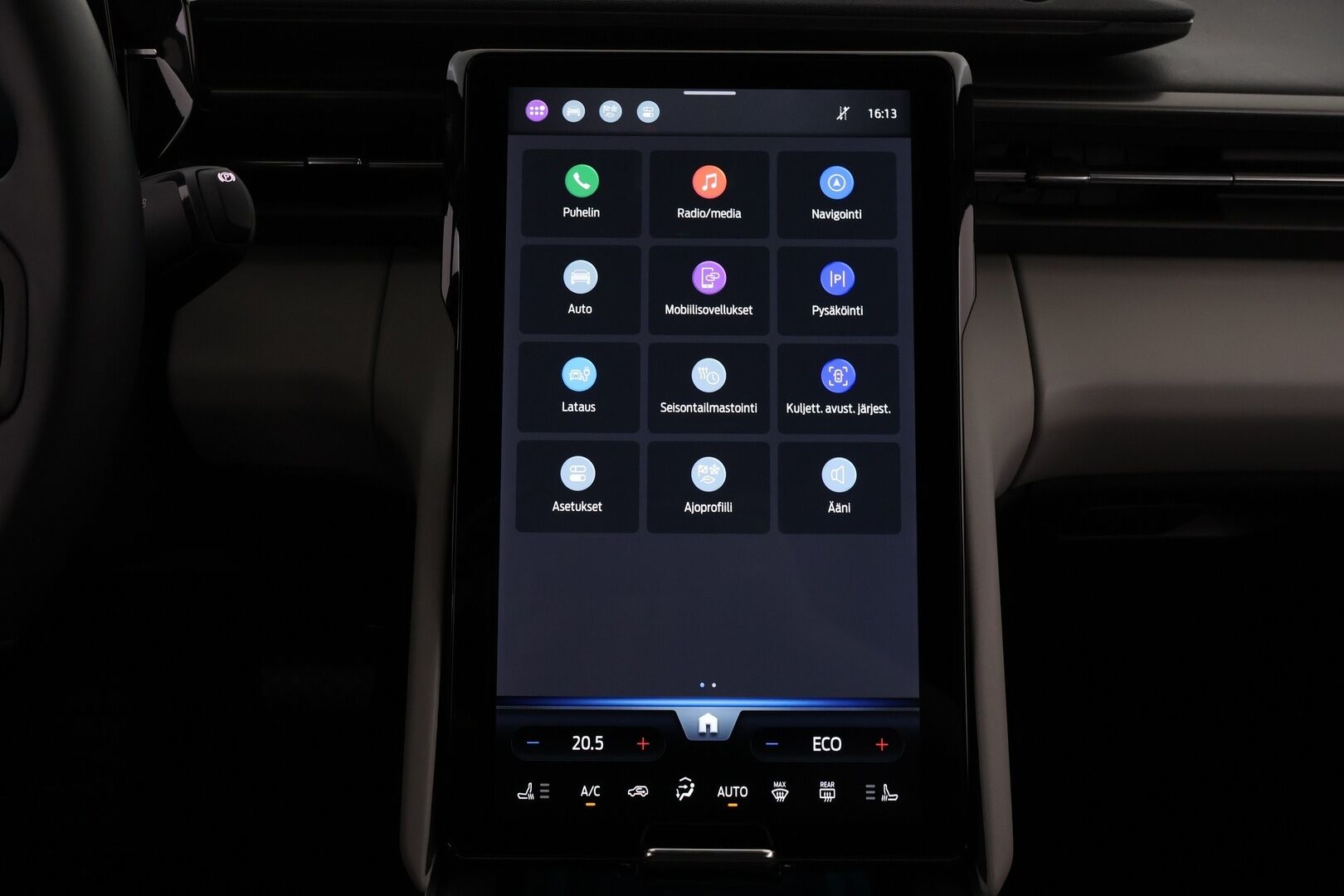 FORD CAPRI 2025 RWD Extended Range 77kWh 286hv * Lämpöpumppu / Adapt.Vakkari / Hieronta / Muistipenkki / Peruutuskamera / KeyLess - Vaihtoehto uudelle / ALV / Juuri tullut Tampereelle!