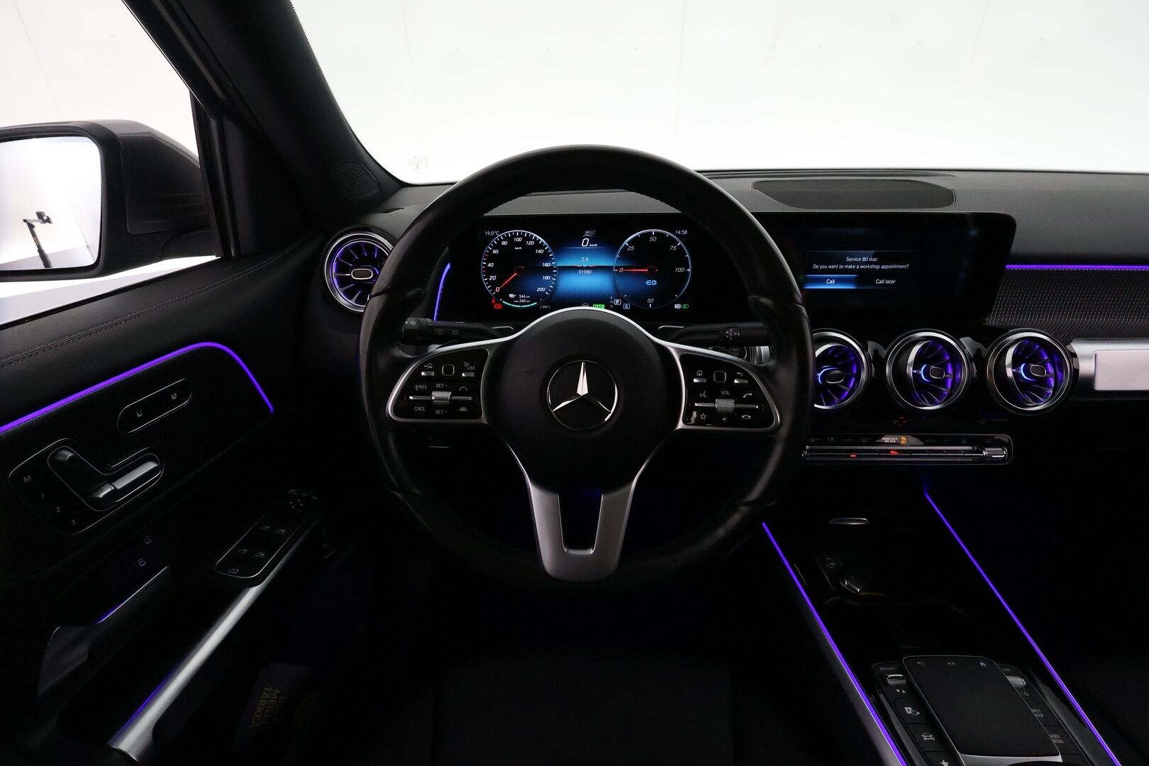 MERCEDES-BENZ EQB 2022 350 4MATIC 7-Paik **Panorama / Widescreen / HUD / Distronic+ / LED-High Performance / 360° / Sporttinahat Muistilla** - 3,99 % KORKOTARJOUS TÄHÄN AUTOON - Akku kuntotarkastettu / Kahdet Renkaat