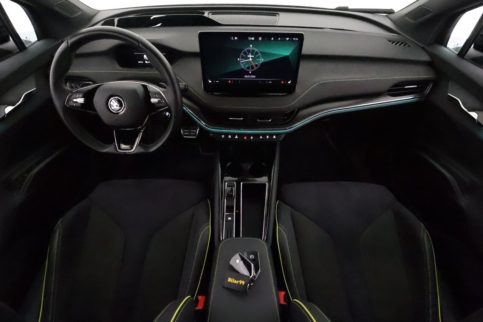 SKODA ENYAQ 2023 iV Coupe RS 220kW **Matrix LED / Canton / Adapt.vakkari / HUD / Muistipenkit / P.kamera / Lasikatto / Sporttipenkit / Nahka-Alcantara** - 3,99 % KORKOTARJOUS TÄHÄN AUTOON - Kahdet renkaat aluvanteilla / Merkkihuollettu / Lämpöpumppu