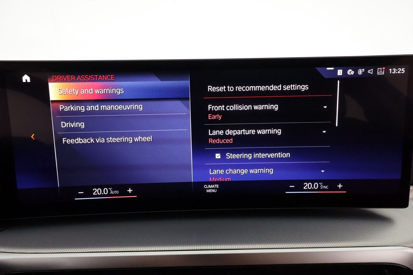 BMW I4 2022 eDrive40 Gran Coupe **WIdescreen / HUD / Adapt.Vakkari / HiFi / LED-valot / P.kamera / Sporttipenkki Muistilla** - 3,99 % KORKOTARJOUS TÄHÄN AUTOON - Akku kuntotarkastettu! / Merkkihuollettu / HYVILLÄ VARUSTEILLA!