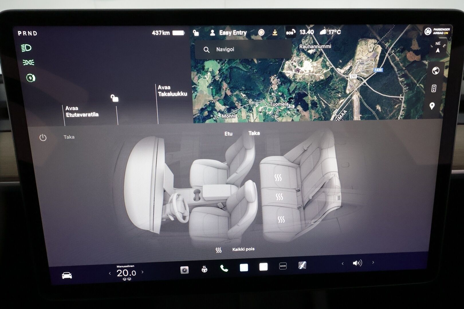 TESLA MODEL Y 2023 Performance **Lasikatto / Lämpöpumppu / Adapt.Vakkari / Matrix-LED / Muistipenkki / P.Kamera / Koukku / Navi / Keyless** - 3,99 % KORKOTARJOUS TÄHÄN AUTOON - Kahdet Renkaat