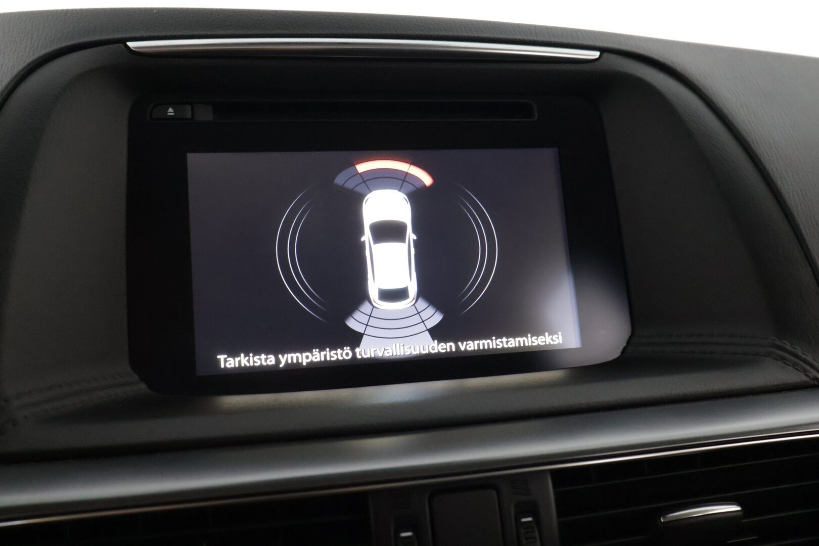 Mazda CX-5 2017 2,5 (195) SKYACTIV-G Luxury AWD ** Tehokas / Nahkaverhoilu / Muistipenkit / BOSE-äänentoisto / Adaptiivinen vakkari** - Harvinaisempi 2.5L moottori / 2x Hyvät renkaat!* - HULLU BLACKWEEK KORKOTARJOUS 2,49%