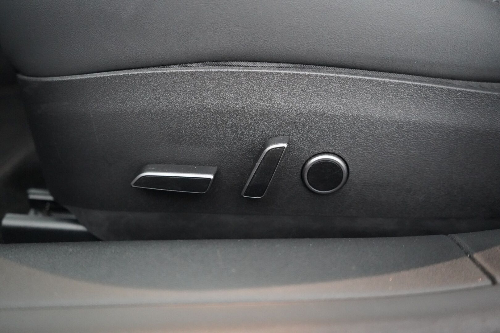 Tesla Model 3 2021 Long Range - Long Range | 2 x Vanteet | Matrix-Led | ILP | Premium Audio 