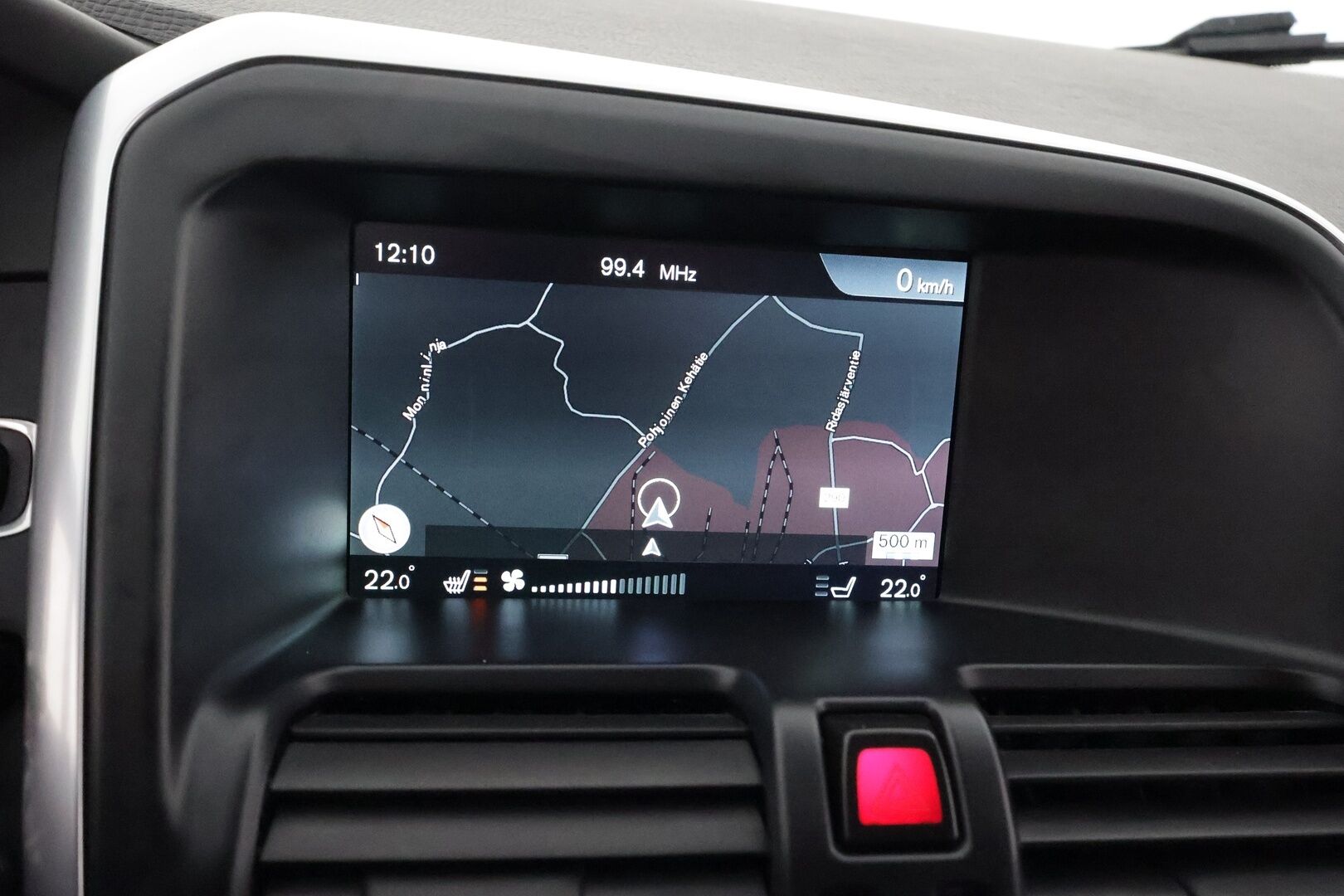 Volvo XC60 2016 D4 AWD Summum Aut. - 140kw / Webasto / Facelift / Peruutuskamera / Nahkasisusta / Vetokoukku / Digimittaristo / Muistipenkki / Xenon / Juuri saapunut Tampereelle!