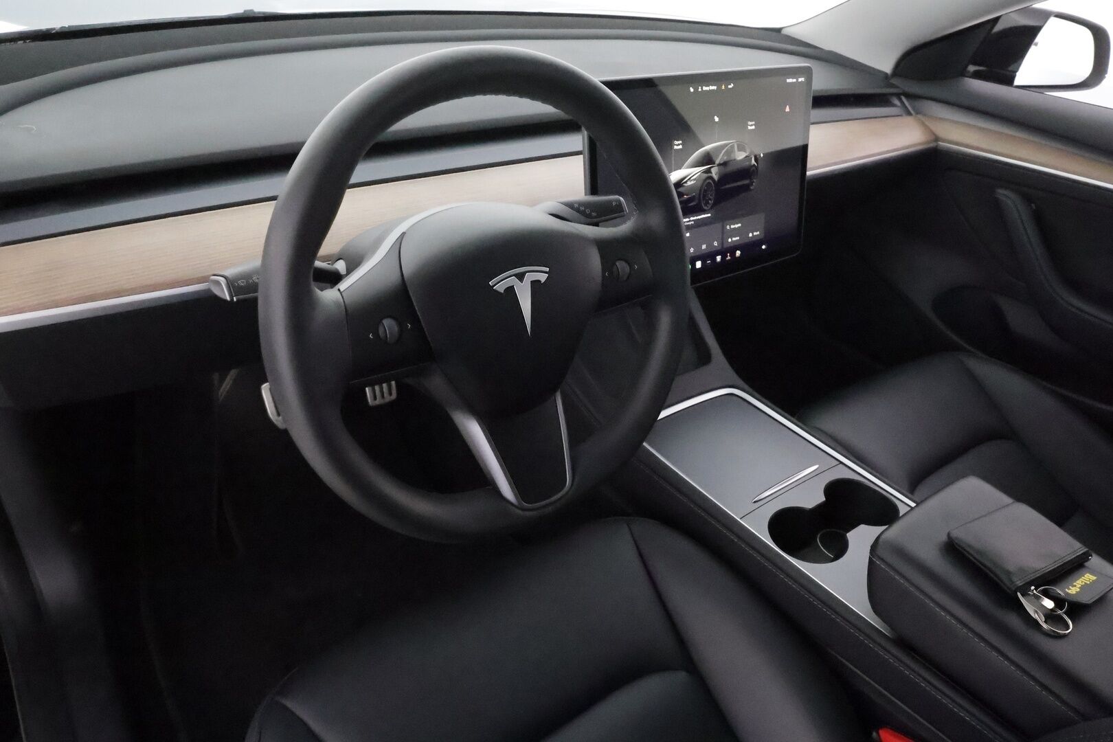 TESLA MODEL 3 2022 Performance - EAP / Lämpöpumppu / Matrix LED / AMD Ryzen / Lasikatto / Premium Audio / Peruutuskamera / Juuri tullut Espooseen! - KORKO VAIN 3,99 %