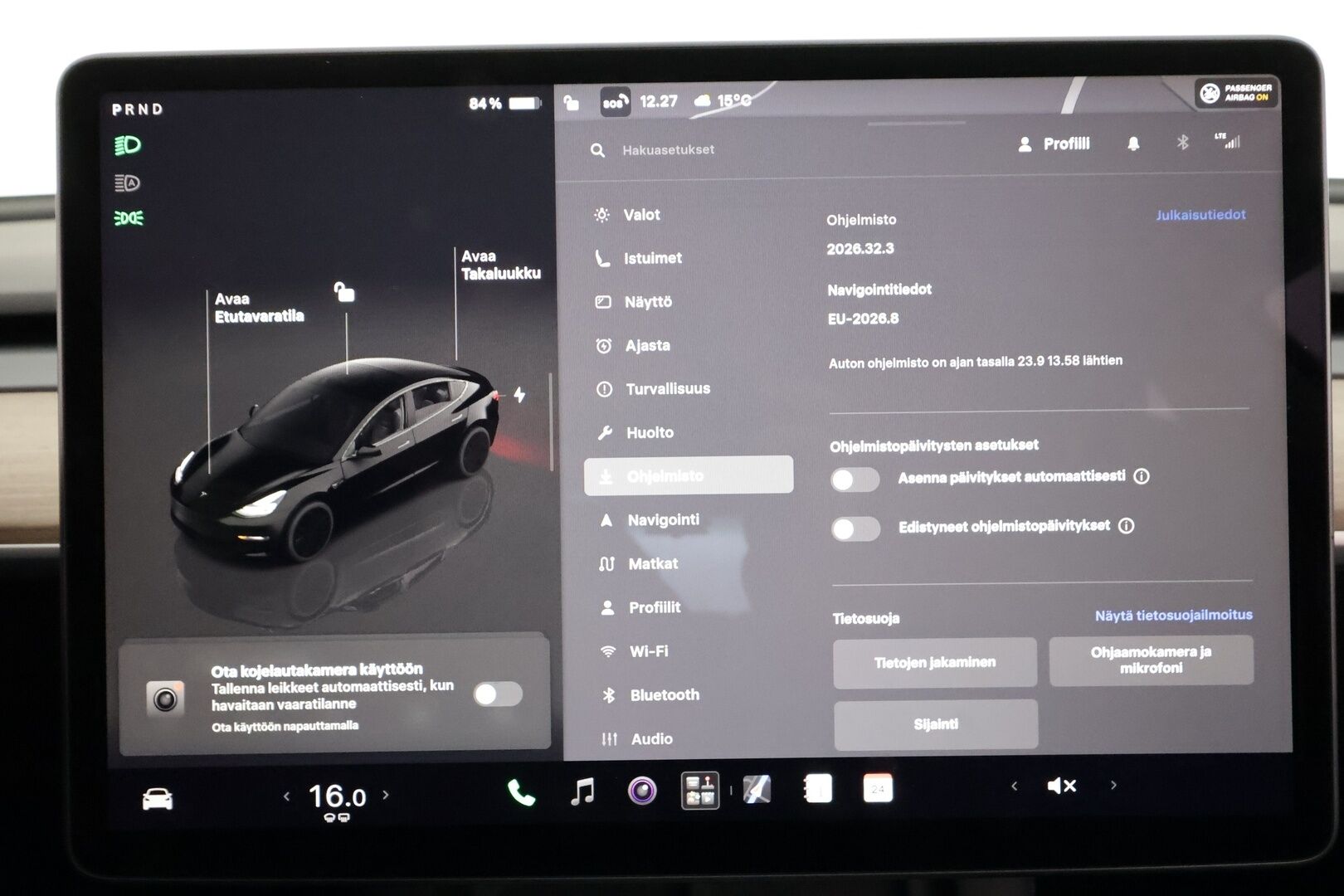 Tesla Model 3 2023 Standard Range Plus - | ILP | Koukku | ACC | Lasikatto | Matrix-LED | P.Kamera | Muistipenkki | Premium Speakers | Navi | Kaistavahti | Keyless |