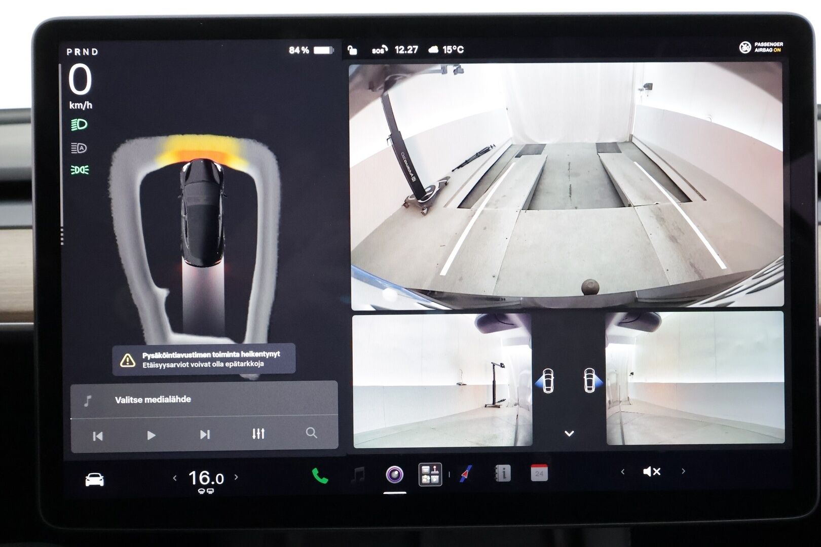 Tesla Model 3 2023 Standard Range Plus - | ILP | Koukku | ACC | Lasikatto | Matrix-LED | P.Kamera | Muistipenkki | Premium Speakers | Navi | Kaistavahti | Keyless |