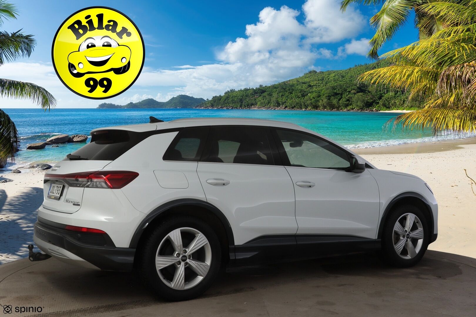 Audi Q4 e-tron 2023 50 e-tron quattro * Adapt. vakkari / Kamera / Vetokoukku / Matrix-LED / Keyless Go / Lämpöpumppu * - 2x renkaat vanteilla / Kuolleen kulman tunnistin / Sport-penkit / Akkitakuu 8v / 160tkm