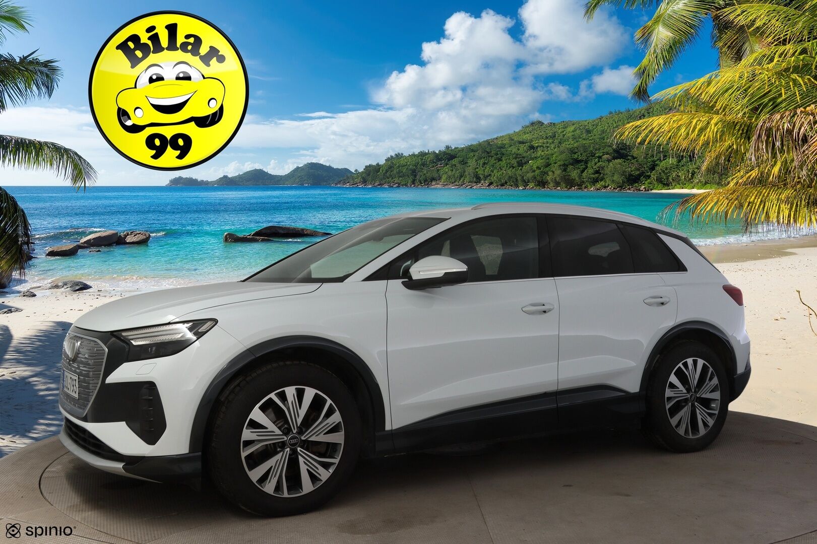 Audi Q4 e-tron 2023 50 e-tron quattro * Adapt. vakkari / Kamera / Vetokoukku / Matrix-LED / Keyless Go / Lämpöpumppu * - 2x renkaat vanteilla / Kuolleen kulman tunnistin / Sport-penkit / Akkitakuu 8v / 160tkm