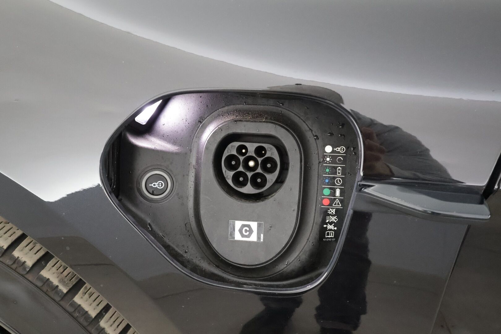 PORSCHE TAYCAN 2023 GTS * ACC / HUD / Sport Chrono / Bose / 360° / ILP / 18-Suuntaiset istuimet / Matrix LED / Comfort Access / PASM / Lasikatto / PDLS+ *