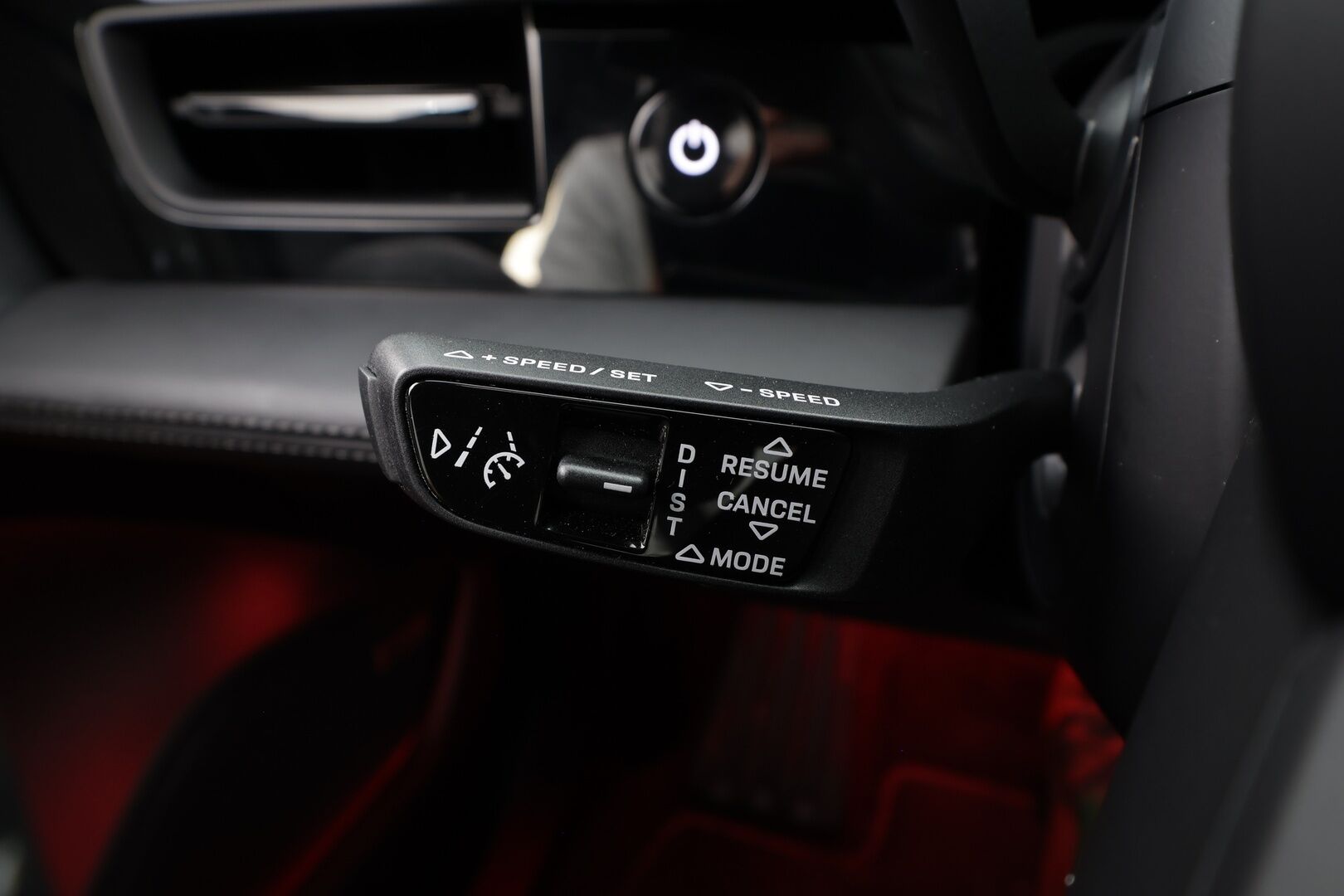 PORSCHE TAYCAN 2023 GTS * ACC / HUD / Sport Chrono / Bose / 360° / ILP / 18-Suuntaiset istuimet / Matrix LED / Comfort Access / PASM / Lasikatto / PDLS+ *