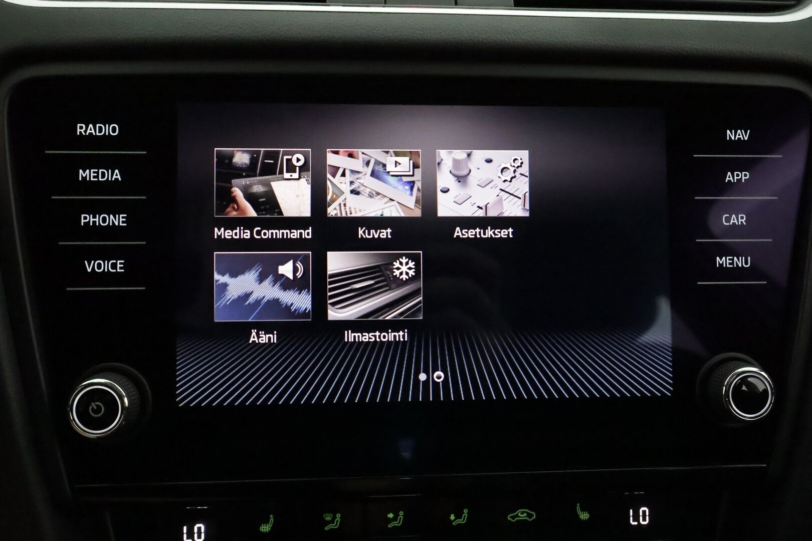 Skoda Octavia 2020 Combi 2,0 TDI 184 4x4 Scout Business DSG **Webasto / Koukku / Adapt.vakkari / LED-valot / P.kamera / Navi / Keyless** - Super varusteilla | Neliveto / 2-om Suomi-auto | Kahdet renkaat aluvanteilla | Adaptiivinen vakkari | Webasto | Koukku | 