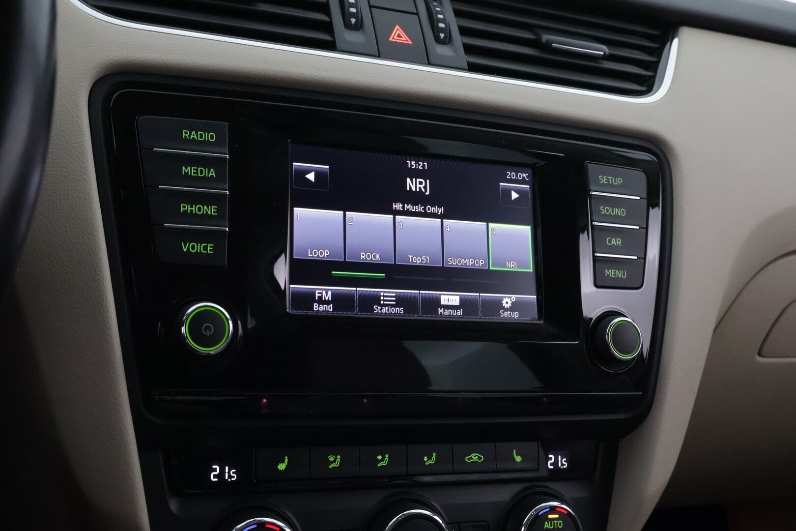 Skoda Octavia 2014 Combi 1,6 TDI Elegance DSG Autom - YritysOutlet - Myydään vain yrityksille - – Tämä auto myydään YritysOutlet -valikoimasta vain yritykselle